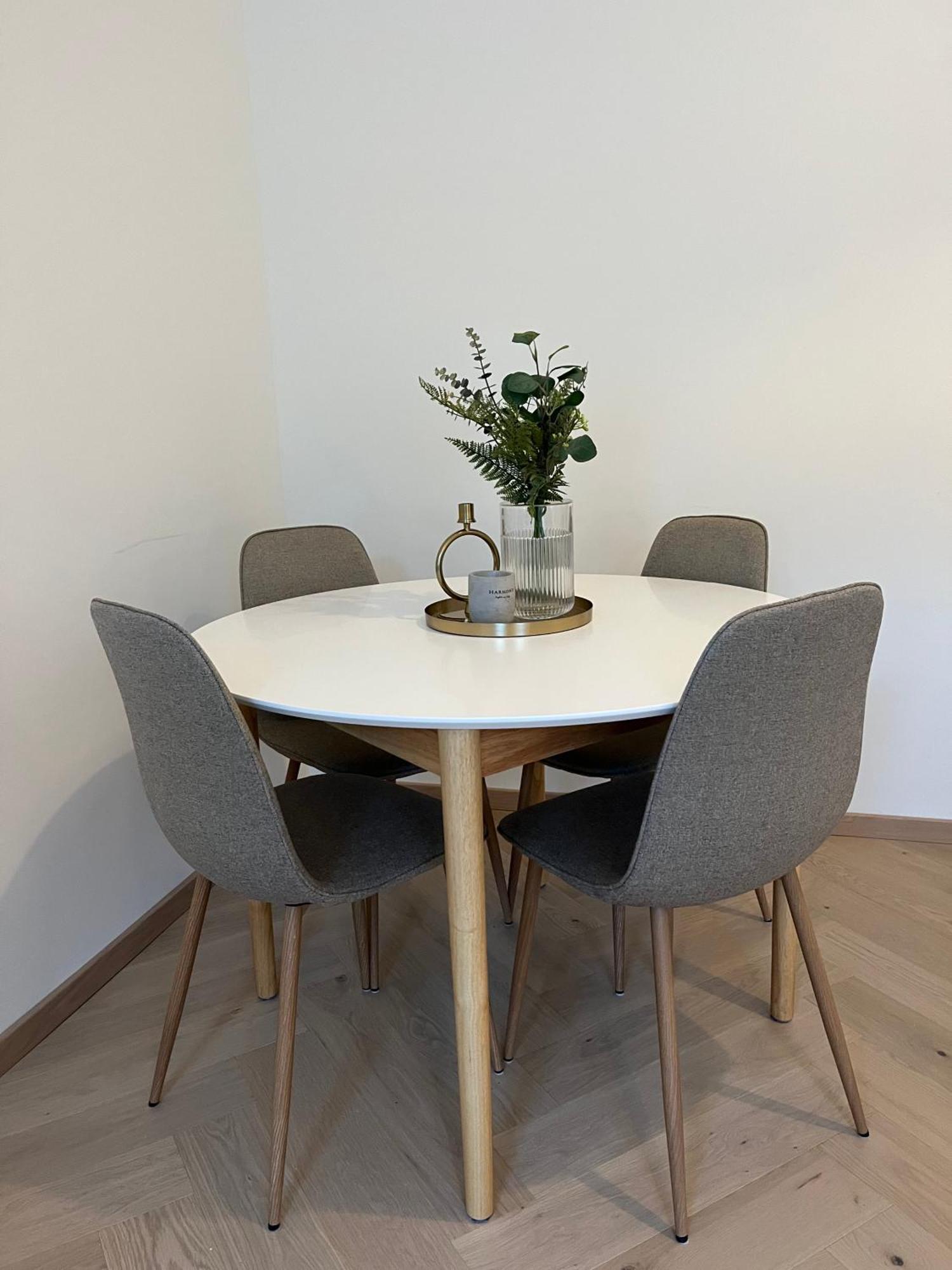 Luxurious One Room Apartment Near Schoenbrunn Palace Вена Экстерьер фото